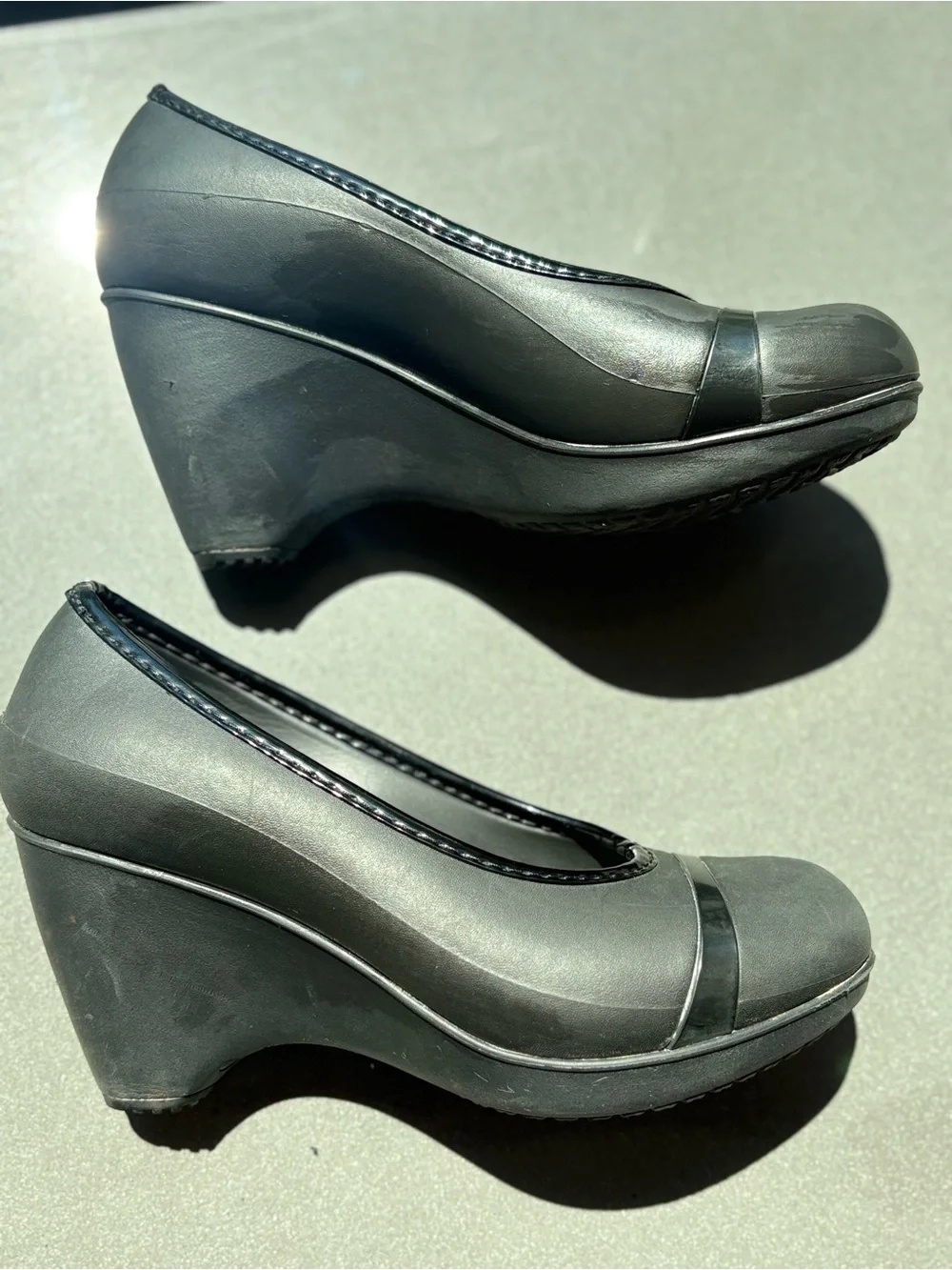 Crocs Cap Toe Wedge Slip-On Pumps – Black – Size 7